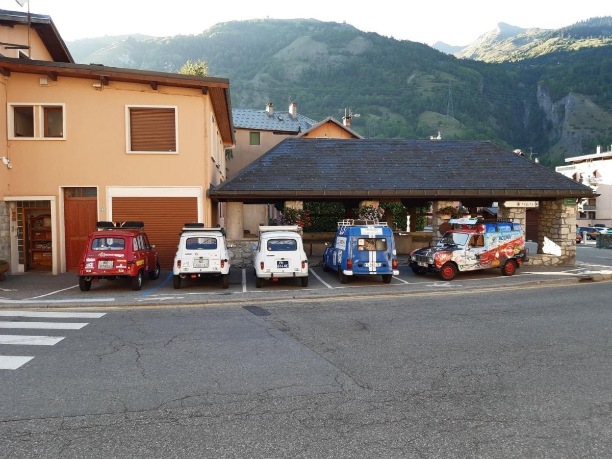 Hotel Arolla Bourg-Saint-Maurice Zewnętrze zdjęcie